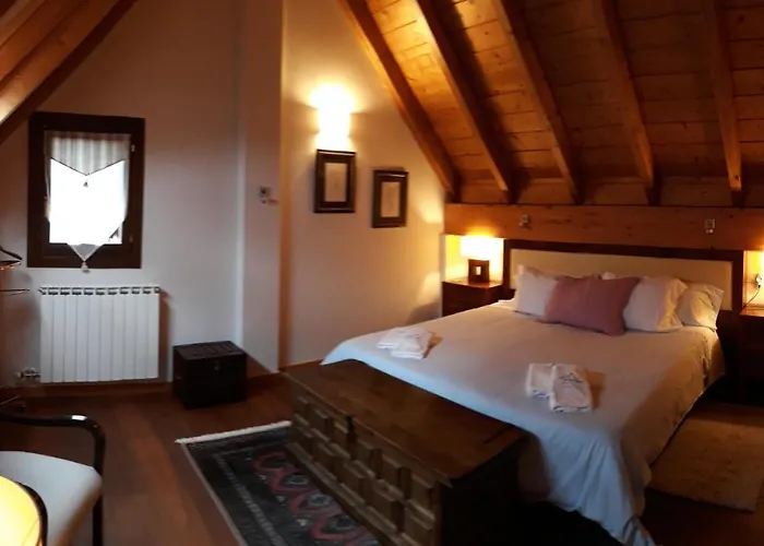 Excelsior. Espectacular Y Exclusivo Apartamento En Sallent De Gallego.